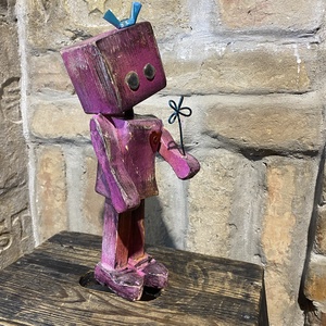 Fa Kisasszony rózsaszínben - művészet - makett, modell - Meska.hu