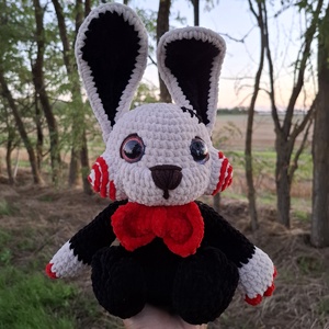 Fűrész ihletésű nyuszi - játék & sport - plüssállat & játékfigura - nyuszi - Meska.hu