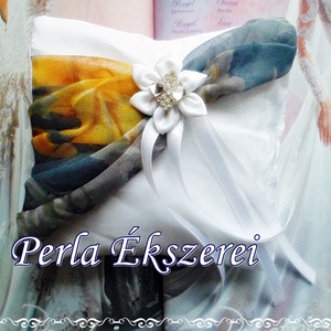 Ezüstös napraforgó gyűrűpárna - esküvő - kiegészítők - gyűrűtartó & gyűrűpárna - Meska.hu
