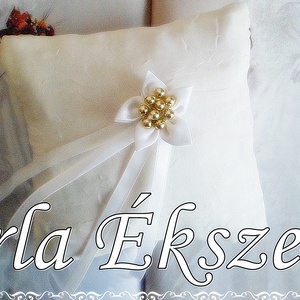 Krémszínű gyűrűpárna - esküvő - kiegészítők - gyűrűtartó & gyűrűpárna - Meska.hu