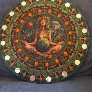 Mandala Gaiai mintás fabetéttel, Otthon & Életmód, Dekoráció, Spiritualitás, Mandala, Festett tárgyak, MESKA