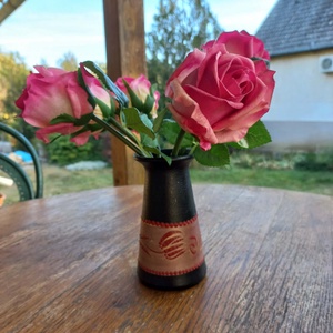 Tulipános váza - Meska.hu