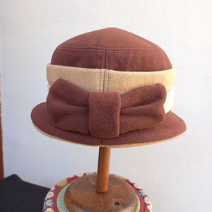 RAFFOLT / varrott téli női gyapjú kalap / kombinált / barnás - beige - ruha & divat - sál, sapka, kendő - kalap - Meska.hu