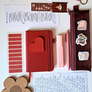 Bookish Bundle � Cherry Love � Könyvmoly csomag - Meska.hu