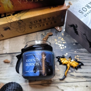 Xaden Riorson Fandom Pack - Fourth Wing - könyv & zene - könyv - Meska.hu