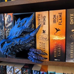 Sárkányfej booknook színváltós - otthon & életmód - dekoráció - asztal és polc dekoráció - könyvszobor - Meska.hu