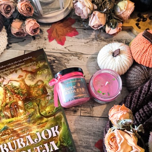 Bűbájok boltja - szójaviasz könyves gyertya, Otthon & Életmód, Gyertya, illat, aroma, Gyertya, Gyertya-, mécseskészítés, MESKA