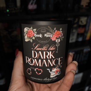 Killian/Smells like Dark Romance szójaviasz gyertya  - kellékek & szerszámok - dekorációs kellékek - dekorációs gyertya - Meska.hu