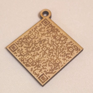 QR kódos névjegykártya, Otthon & Életmód, Papír írószer, Névjegykártya, Famegmunkálás, MESKA