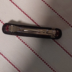 Fűzött mintás hajcsat - ruha & divat - hajdísz & hajcsat - hajcsat & hajtű - Meska.hu