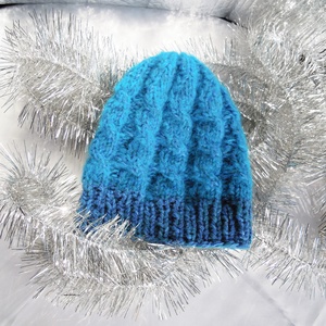 Balaton-kék csavartmintás sapka, Ruha & Divat, Sál, Sapka, Kendő, Sapka, Kötés, MESKA