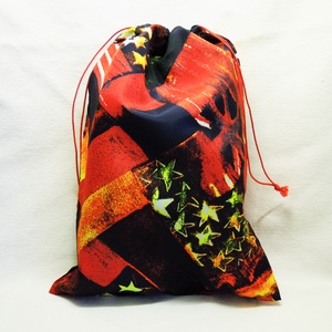 2 db cipőzsák - piros-fekete-sárga, csillagos, orkán anyagból - könnyű és praktikus - táska & tok - mosó & cipő zsák - Meska.hu