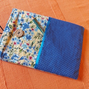 Textil tok (kisméretű) - kék tűpöttyös, virágos - könyv & zene - könyvtok - Meska.hu