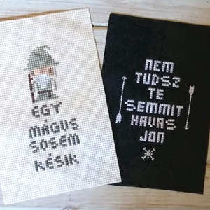 Havas Jon és Gandalf  - keresztszemes hímzett kép - Meska.hu