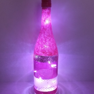 Pink üveg lámpás - egyedi festett üveg bottlelamp, Otthon & Lakás, Lámpa, Hangulatlámpa, Festett tárgyak, Üvegművészet, MESKA