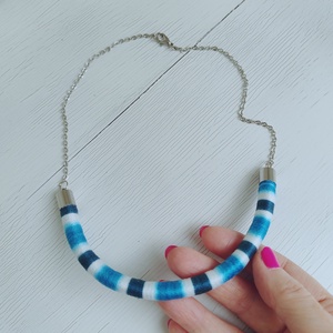 Ocean Twist Slim � Kézzel tekert kék-fehér csíkos textilékszer (Türkiz - Teal) - ékszer - nyaklánc - statement nyaklánc - Meska.hu