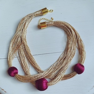 Burgundy Chic � Sokszálas statement textilnyaklánc kézzel bevont szatén golyókkal - ékszer - nyaklánc - statement nyaklánc - Meska.hu