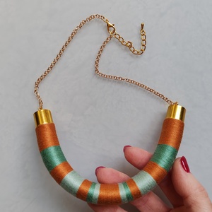 Terracotta - Mint Arc � Fonaltekercselt íves statement nyaklánc (42 cm + 5 cm) - ékszer - nyaklánc - statement nyaklánc - Meska.hu