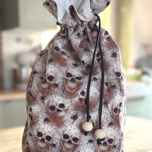 Frissen tartó Kenyeres Zsák - koponya mintás-, Otthon & Életmód, Dekoráció, Halloween, Halloweeni asztaldísz, Varrás, MESKA