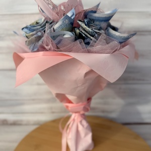 Ballagási pénzcsokor rózsaszín � csajos ajándék, egyedi pénzes csokor ballagásra - otthon & életmód - virágdekoráció - virágok - virágcsokor - Meska.hu