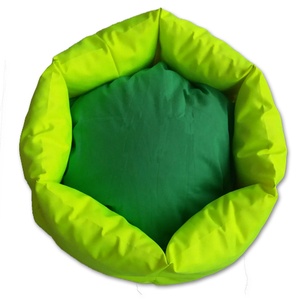 Cicaágy, kutyaágy sokszínű szőrmók párnával  -  - Meska.hu