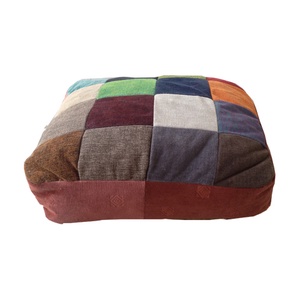 Patchwork jellegű párna, fekhely cicáknak és kutyáknak -  - Meska.hu