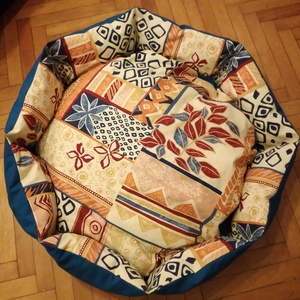 Kutyaágy mintás anyagból -  - Meska.hu