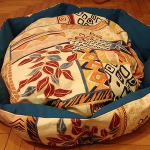 Kutyaágy mintás anyagból - Meska.hu