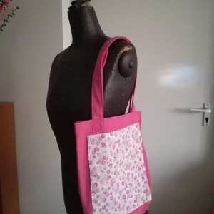 Rózsaszínű virágos táska - táska & tok - bevásárlás & shopper táska - shopper, textiltáska, szatyor - Meska.hu