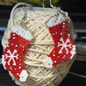 Karácsonyi zoknis fülbevaló - Meska.hu