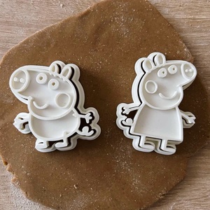 Peppa malac és Zsoli sütikiszúró és pecsét forma, Otthon & Életmód, Konyhafelszerelés, tálalás, Sütés, főzés, Sütikiszúró, Mindenmás, MESKA