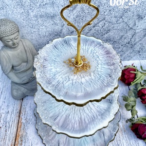 Műgyanta 3emletes sütemény tálaló állvány - otthon & életmód - konyhafelszerelés, tálalás - tálalás - kínálótál - Meska.hu