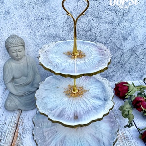 Műgyanta 3emletes sütemény tálaló állvány - otthon & életmód - konyhafelszerelés, tálalás - tálalás - kínálótál - Meska.hu