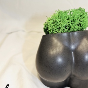 Jesmonite popsi váza, akrilgyanta váza, női test, környezetbarát, természetes, zerowaste - otthon & életmód - dekoráció - virágdísz és tartó - váza - Meska.hu