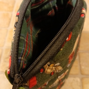 Neszeszer - zöld autó mintás - táska & tok - neszesszer - Meska.hu