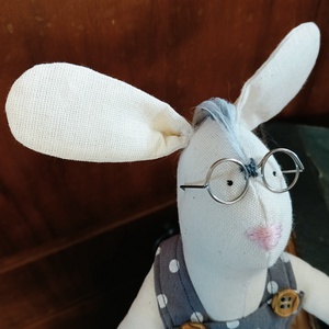 Tódor nyuszi - kézzel készült, Waldorf ihletésű textilfigura - játék & sport - plüssállat & játékfigura - más figura - Meska.hu