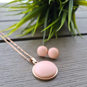 Matt púder - rosegold nemesacél medálos nyaklánc és fülbevaló szett - ékszer - nyaklánc - medálos nyaklánc - Meska.hu