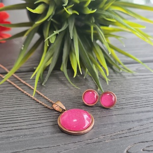 Metál pink - rosegold nemesacél medálos nyaklánc és fülbevaló szett - Meska.hu