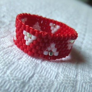 Amour rouge peyote gyűrű, Ékszer, Gyűrű, Gyöngyös gyűrű, Gyöngyfűzés, gyöngyhímzés, Meska
