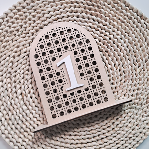 Rattan esküvői asztalszám, Esküvő, Dekoráció, Tábla & Jelzés, Famegmunkálás, MESKA