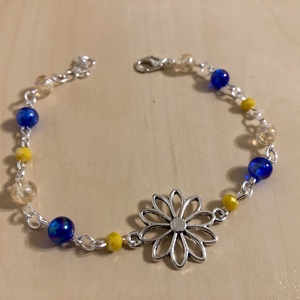 SilverDaisy 001, Ékszer, Karkötő, Charm karkötő, Ékszerkészítés, Gyöngyfűzés, gyöngyhímzés, MESKA