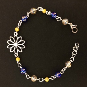 SilverDaisy 001 - ékszer - karkötő - charm karkötő - Meska.hu