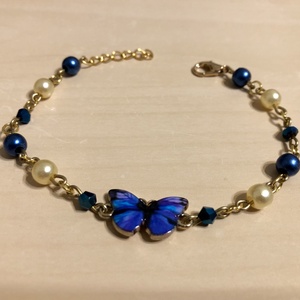 Butterfly 002, Ékszer, Karkötő, Charm karkötő, Ékszerkészítés, Gyöngyfűzés, gyöngyhímzés, MESKA