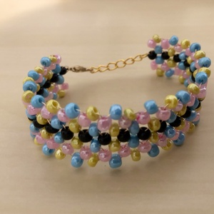 CandyCane 001, Ékszer, Karkötő, Gyöngyös karkötő, Ékszerkészítés, Gyöngyfűzés, gyöngyhímzés, MESKA