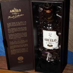 Törött Abuelo üveg díszbozban - karácsony - mikulás - mikulás ajándékok - Meska.hu