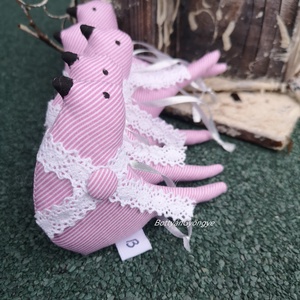 Textil madárkák - fáradtrózsaszín - karácsony - karácsonyi lakásdekoráció - karácsonyfadíszek - Meska.hu