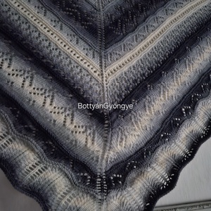 Csipkés kötött kendő - ruha & divat - sál, sapka, kendő - sál - Meska.hu