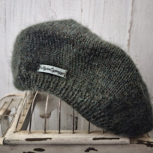 Barett sapka, vagy svájci sapka - Meska.hu