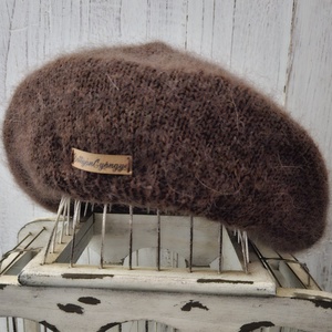 Barett sapka, vagy svájci sapka - Meska.hu