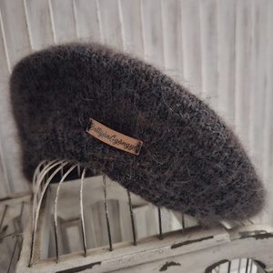 Barett sapka, vagy svájci sapka - ruha & divat - sál, sapka, kendő - sapka - Meska.hu